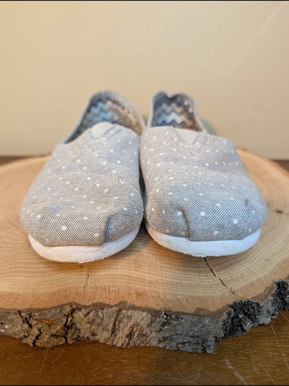 Toms Gray Polka Dot Canvas Slip-Ons Shoe Espadrilles Size 7.5